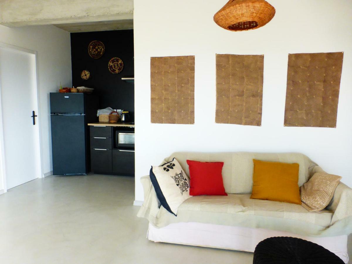 Maison Itzé Saint-Saturnin-lès-Apt Extérieur photo